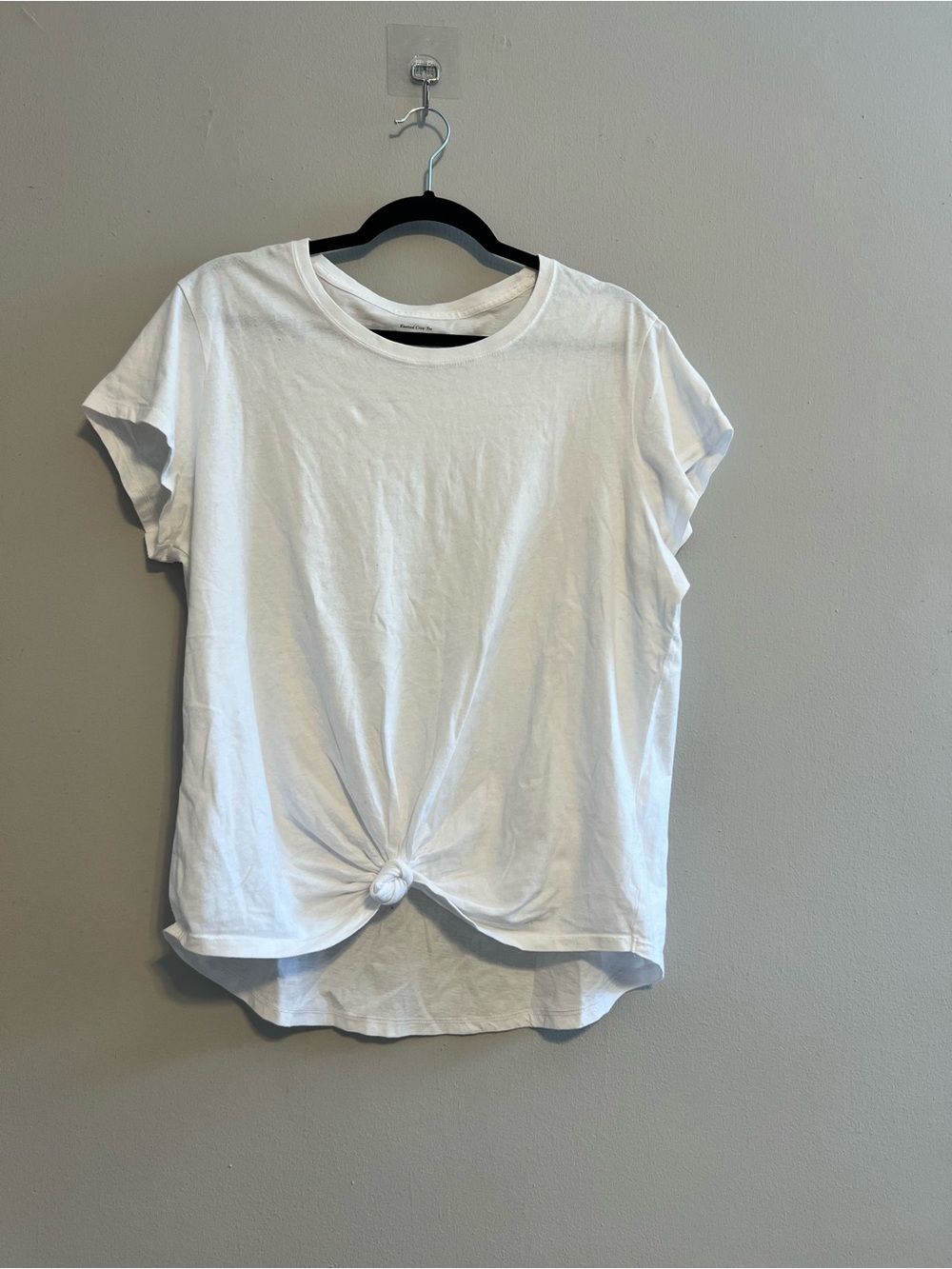 Abercrombie & Fitch Short Sleeve White Knotted Crew Tee | Women’s XL